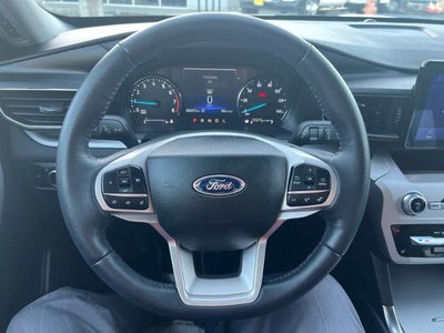 2023 Ford Explorer XLT 4WD
