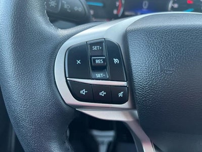2023 Ford Explorer XLT 4WD