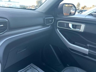 2023 Ford Explorer XLT 4WD