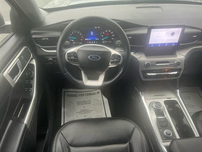 2023 Ford Explorer XLT 4WD
