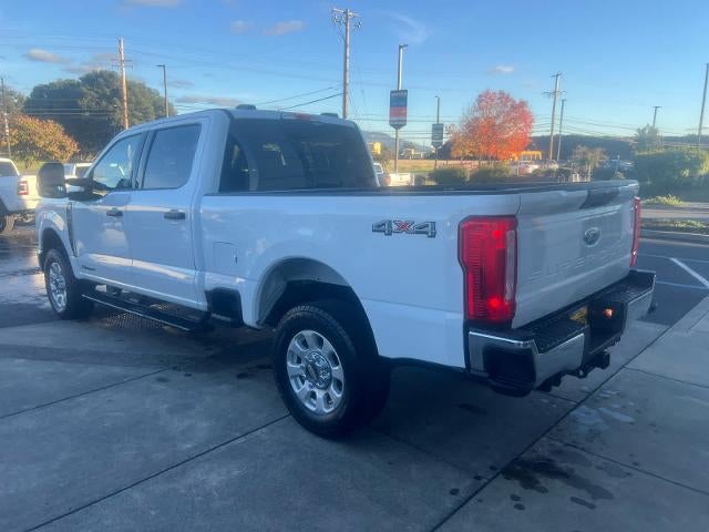 2024 Ford Super Duty F-250 SRW XLT 4WD Crew Cab 6.75' Box