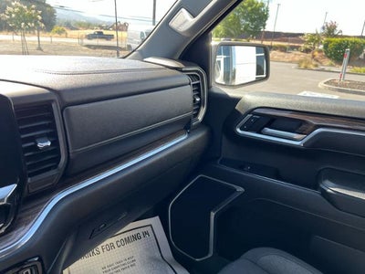 2025 Chevrolet Silverado 1500 Crew Cab Short Box 4-Wheel Drive LT 1LT