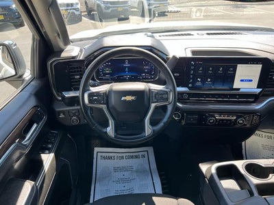 2025 Chevrolet Silverado 1500 Crew Cab Short Box 4-Wheel Drive LT 1LT