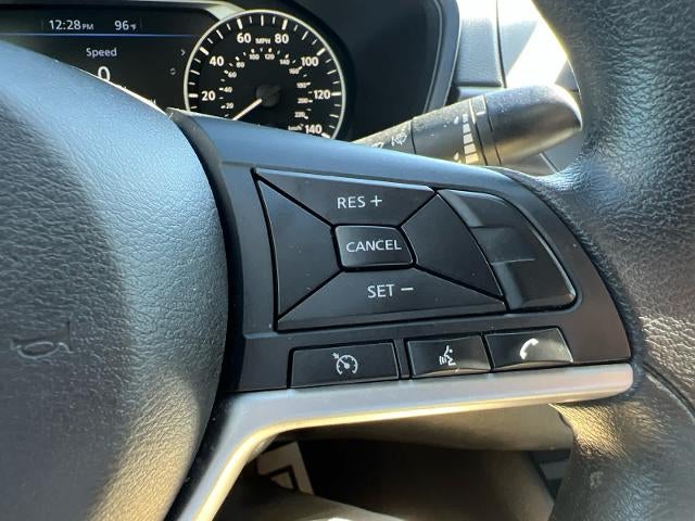 2024 Nissan Altima 2.5 SV Sedan