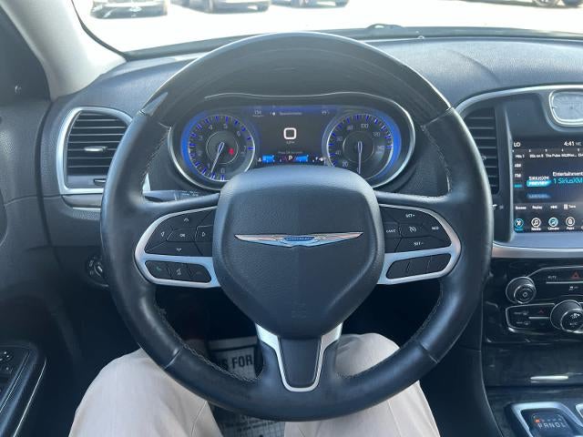 2017 Chrysler 300 300C RWD