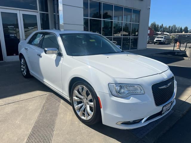 2017 Chrysler 300 300C RWD