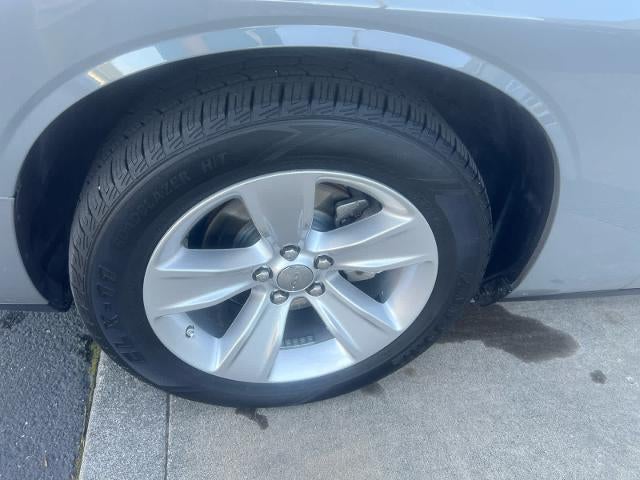 2023 Dodge Challenger SXT RWD