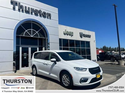 2023 Chrysler Pacifica Touring L FWD