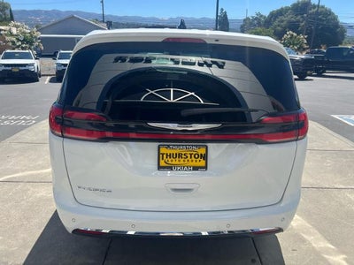 2023 Chrysler Pacifica Touring L FWD
