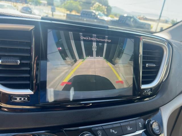 2023 Chrysler Pacifica Touring L FWD