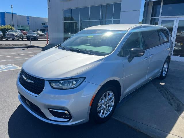 2024 Chrysler Pacifica Touring L FWD