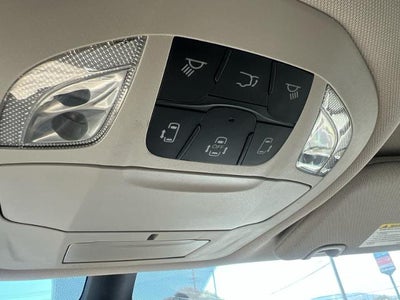 2023 Chrysler Voyager LX FWD