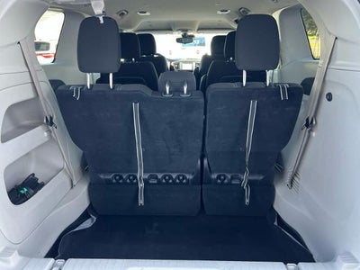 2023 Chrysler Voyager LX FWD