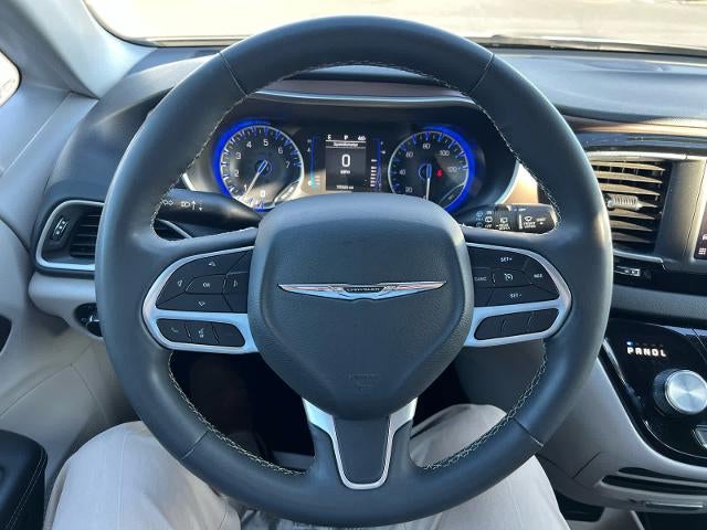 2023 Chrysler Voyager LX FWD