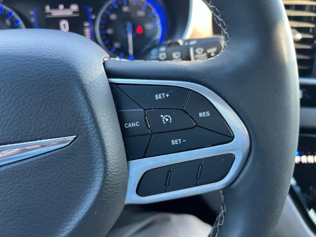 2023 Chrysler Voyager LX FWD