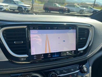 2024 Chrysler Pacifica Hybrid S Appearance Pkg FWD