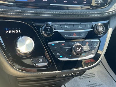 2024 Chrysler Pacifica Hybrid S Appearance Pkg FWD