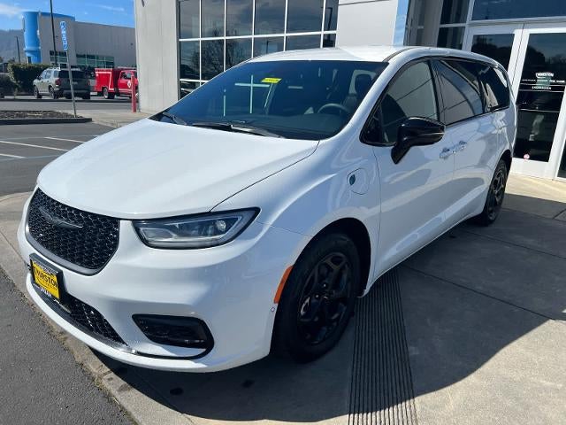 2024 Chrysler Pacifica Hybrid S Appearance Pkg FWD