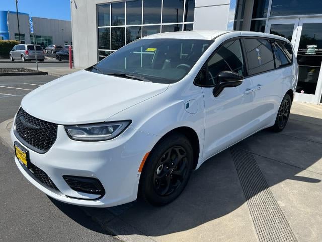 2024 Chrysler Pacifica Hybrid S Appearance Pkg FWD