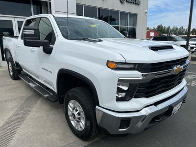 2024 Chevrolet Silverado 2500 HD Crew Cab Standard Box 4-Wheel Drive LT