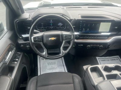 2024 Chevrolet Silverado 2500 HD Crew Cab Standard Box 4-Wheel Drive LT