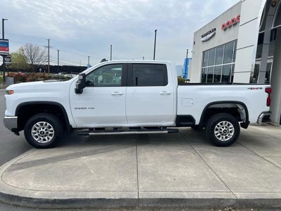 2024 Chevrolet Silverado 2500 HD Crew Cab Standard Box 4-Wheel Drive LT
