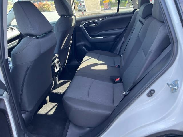 2024 Toyota RAV4 XLE FWD (GS)