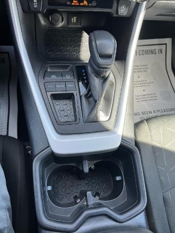 2024 Toyota RAV4 XLE FWD (GS)