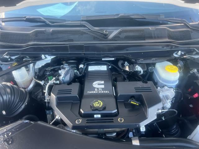 2024 RAM 2500 Limited 4x4 Mega Cab 6'4" Box