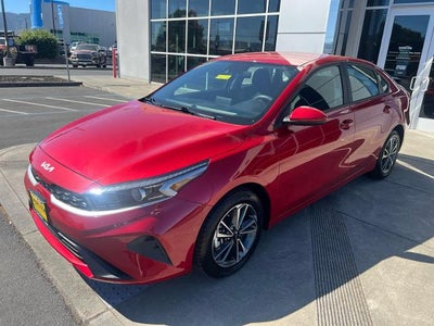 2024 Kia Forte LXS IVT