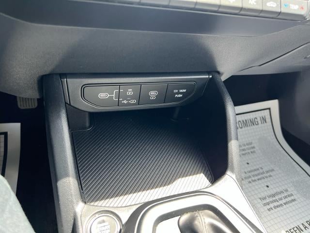 2025 Kia K4 LXS FWD