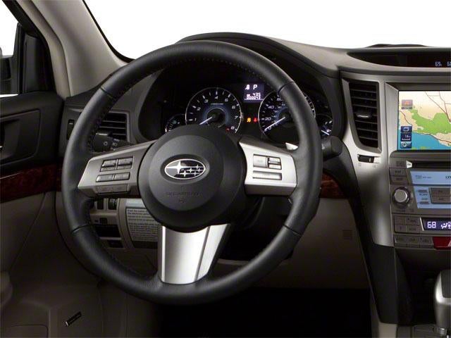 2011 Subaru Outback 2.5i Limited Automatic w/Power Moonroof Pkg and Navigation Pkg
