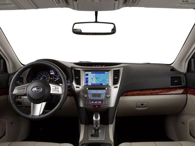 2011 Subaru Outback 2.5i Limited Automatic w/Power Moonroof Pkg and Navigation Pkg