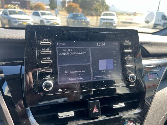2023 Toyota Camry SE Auto (SE)