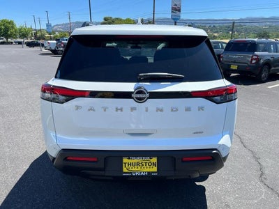 2025 Nissan Pathfinder SV 4WD
