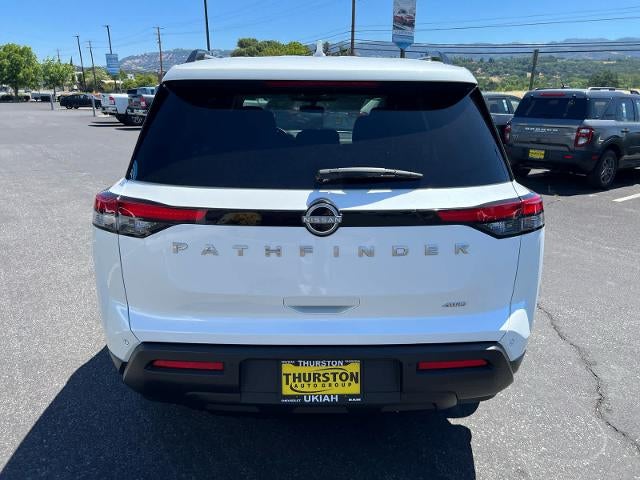 2025 Nissan Pathfinder SV 4WD