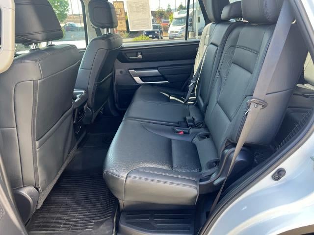 2024 Toyota Sequoia SR5 4WD (SE)