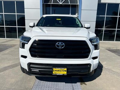 2024 Toyota Sequoia SR5 4WD (SE)