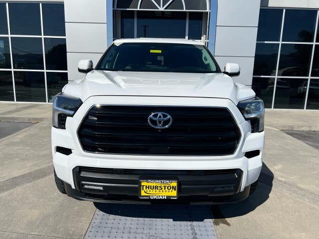 2024 Toyota Sequoia SR5 4WD (SE)