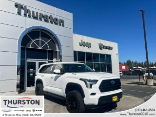 2024 Toyota Sequoia SR5 4WD (SE)
