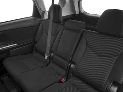 2016 Toyota Prius v 5dr Wgn Three (SE)