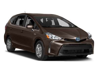 2016 Toyota Prius v 5dr Wgn Three (SE)